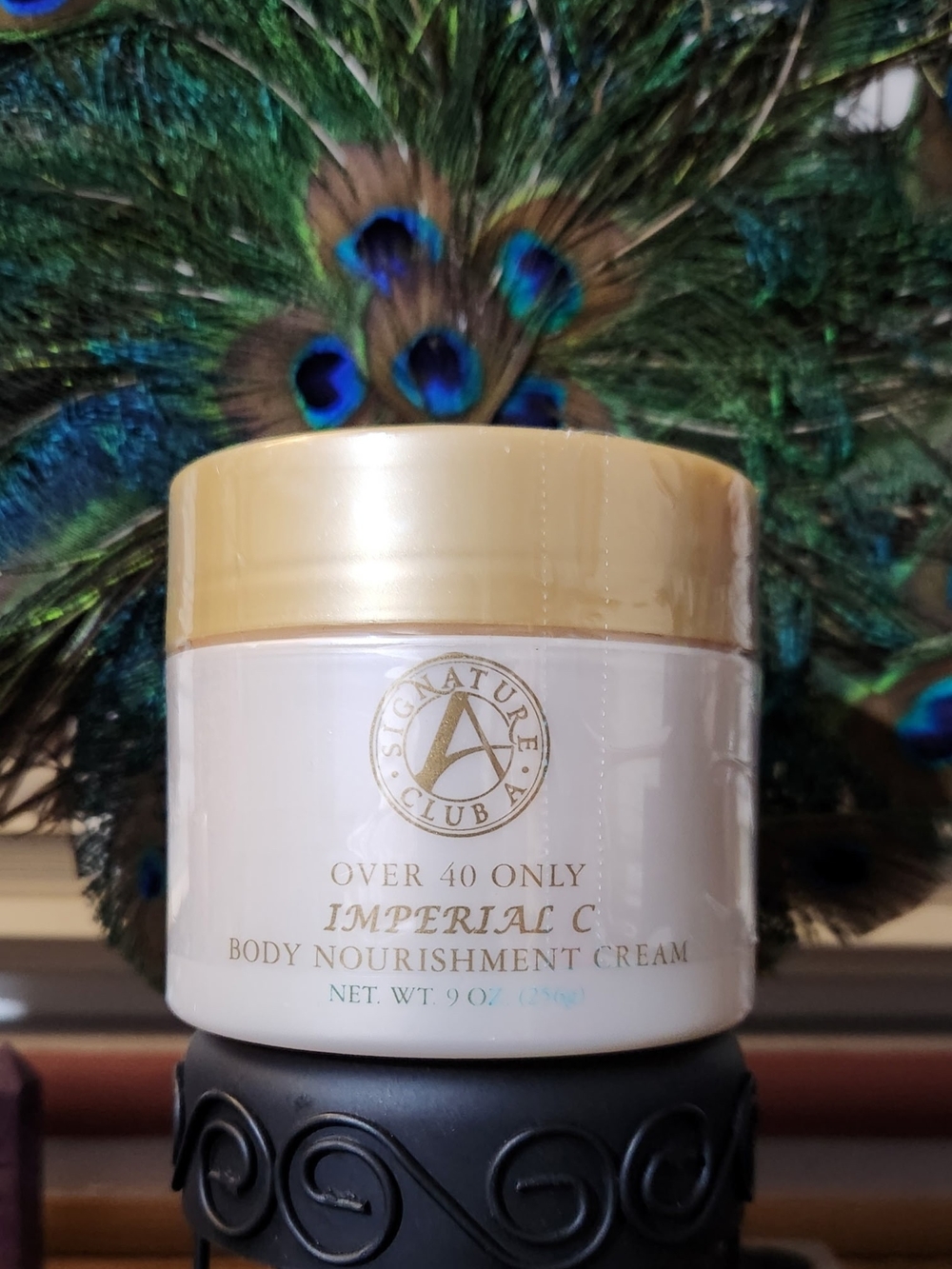 Signature Club A Over 40 Only Imperial C Body Nourishment Cream 9 Oz Brand New